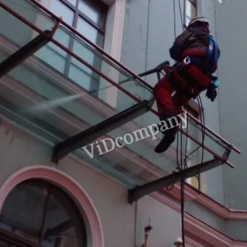 Высотный клининг